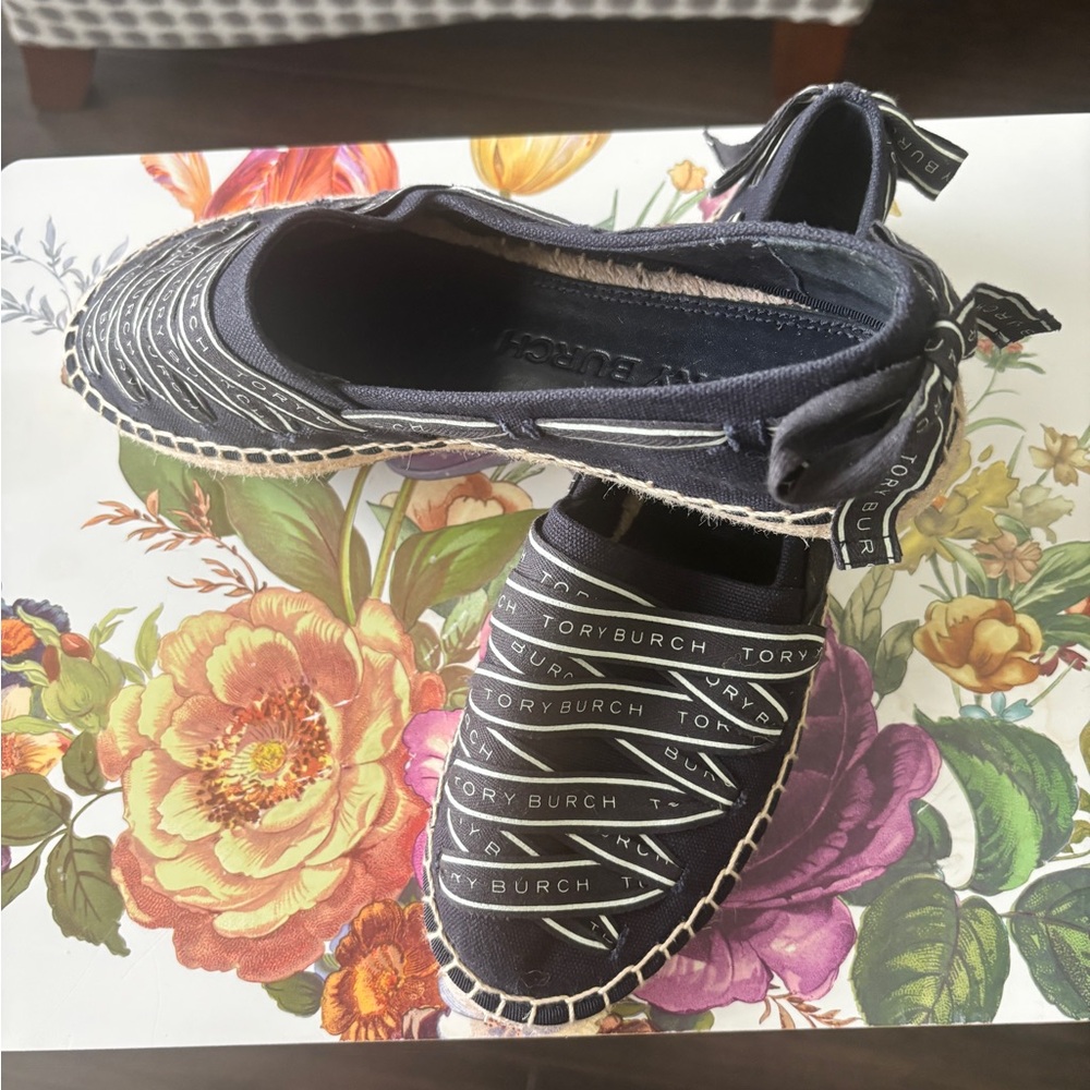 AUTHENTIC BARELY WORN Tory Burch Blue Espadrilles Casual Comfort